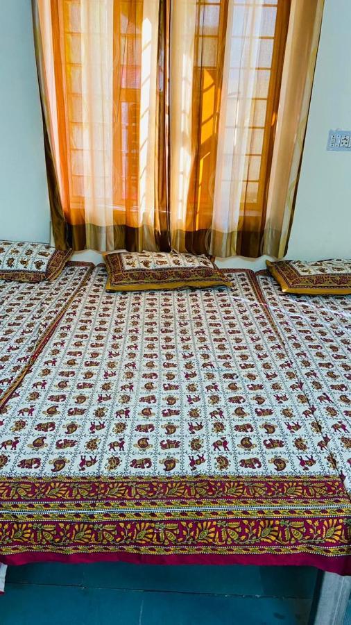 Saket Guest House ジャイプール エクステリア 写真